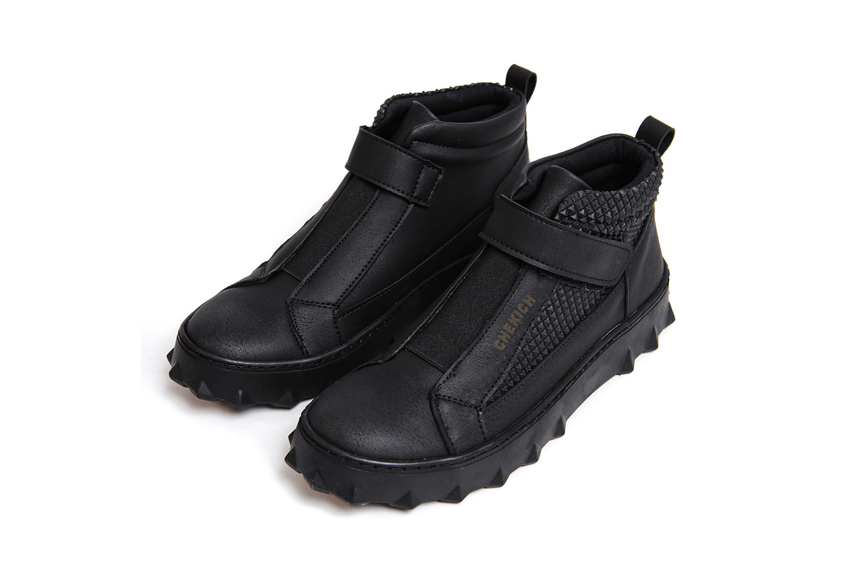 PYRAMID LONG All Black