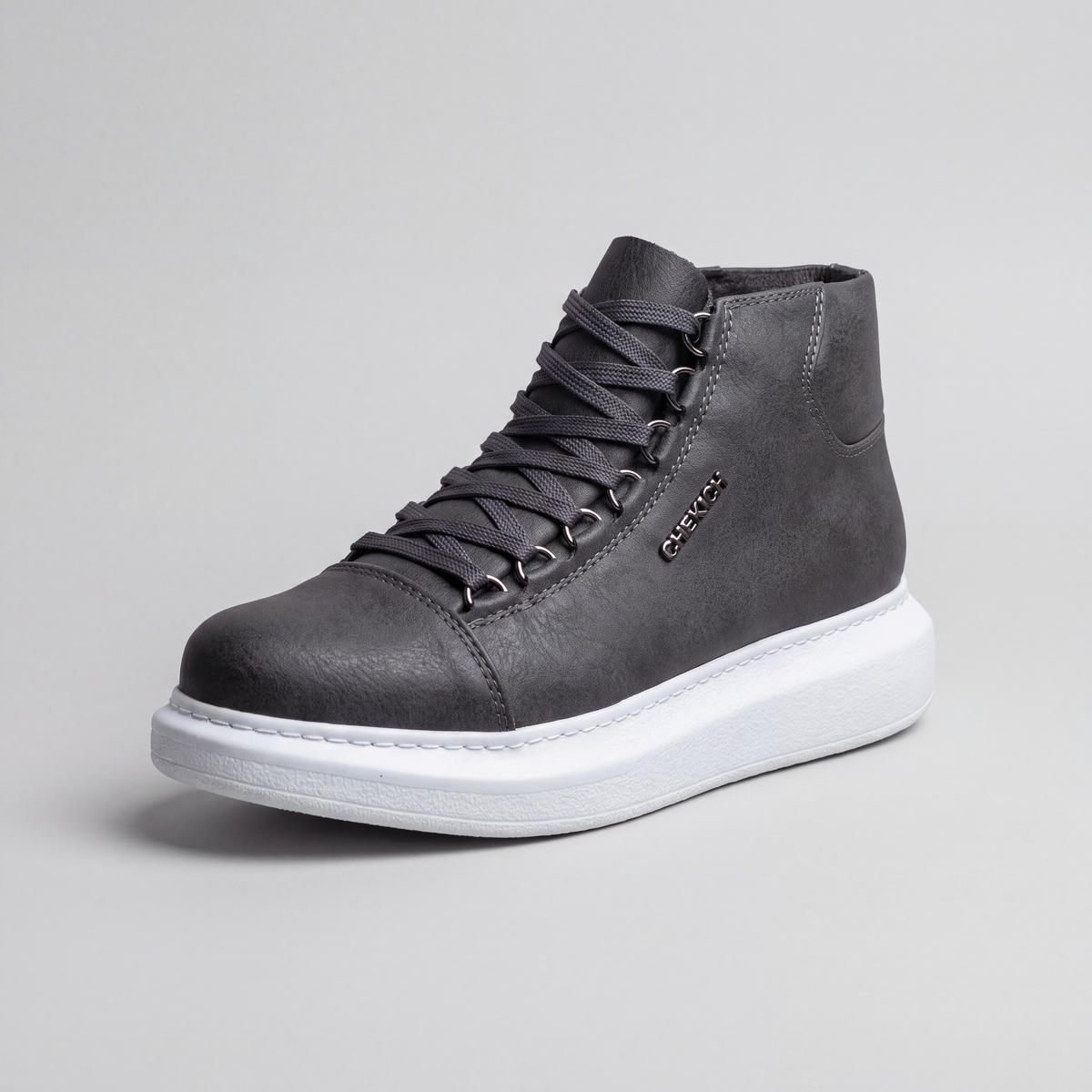 ROMA Grey White
