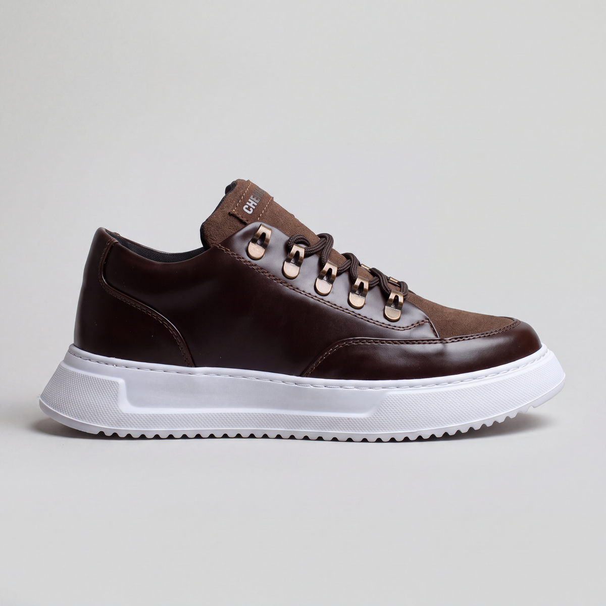 RIDGE Brown White