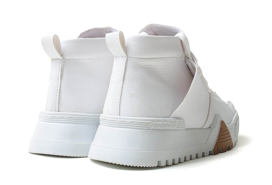 GHOST LINE All White