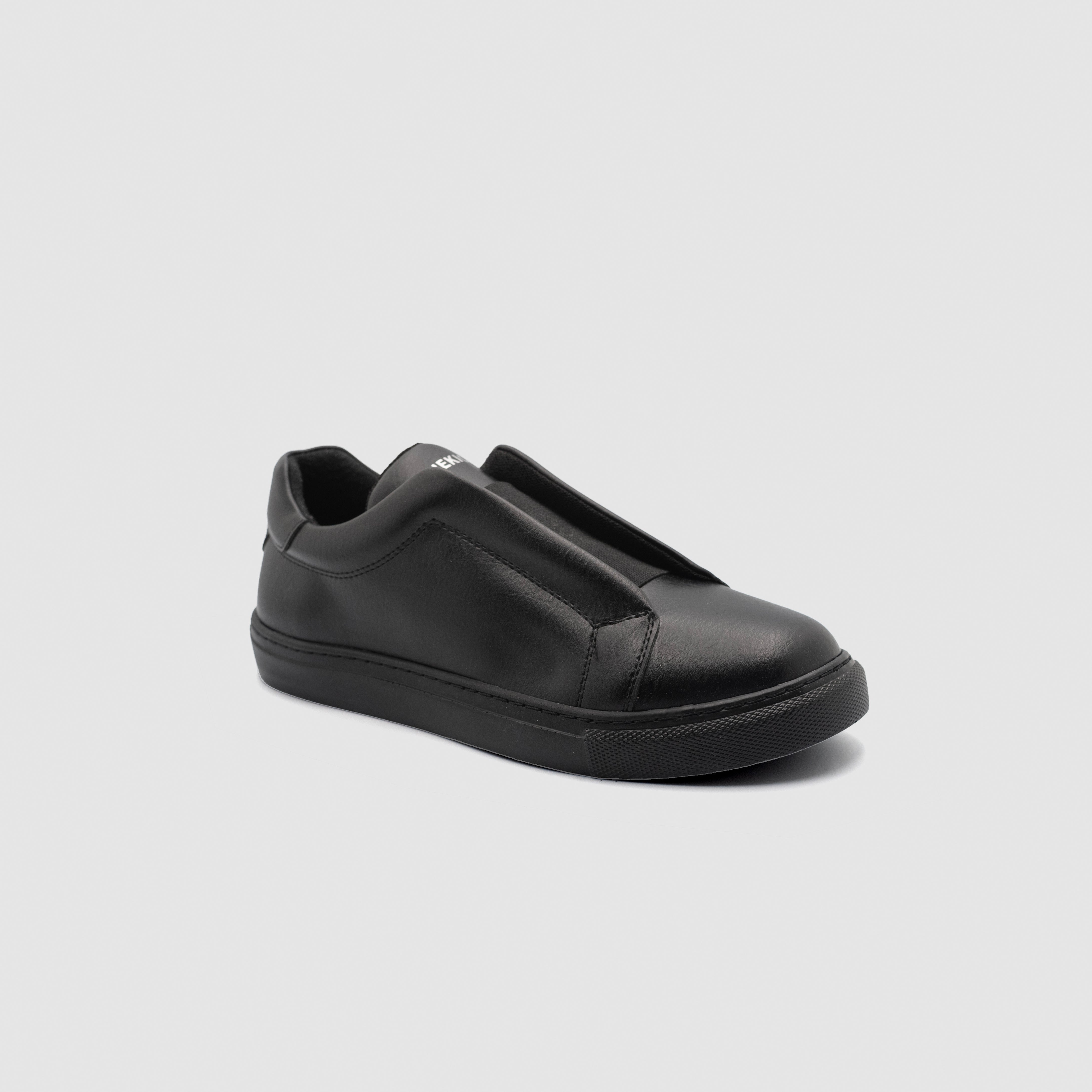 GLIDE All Black