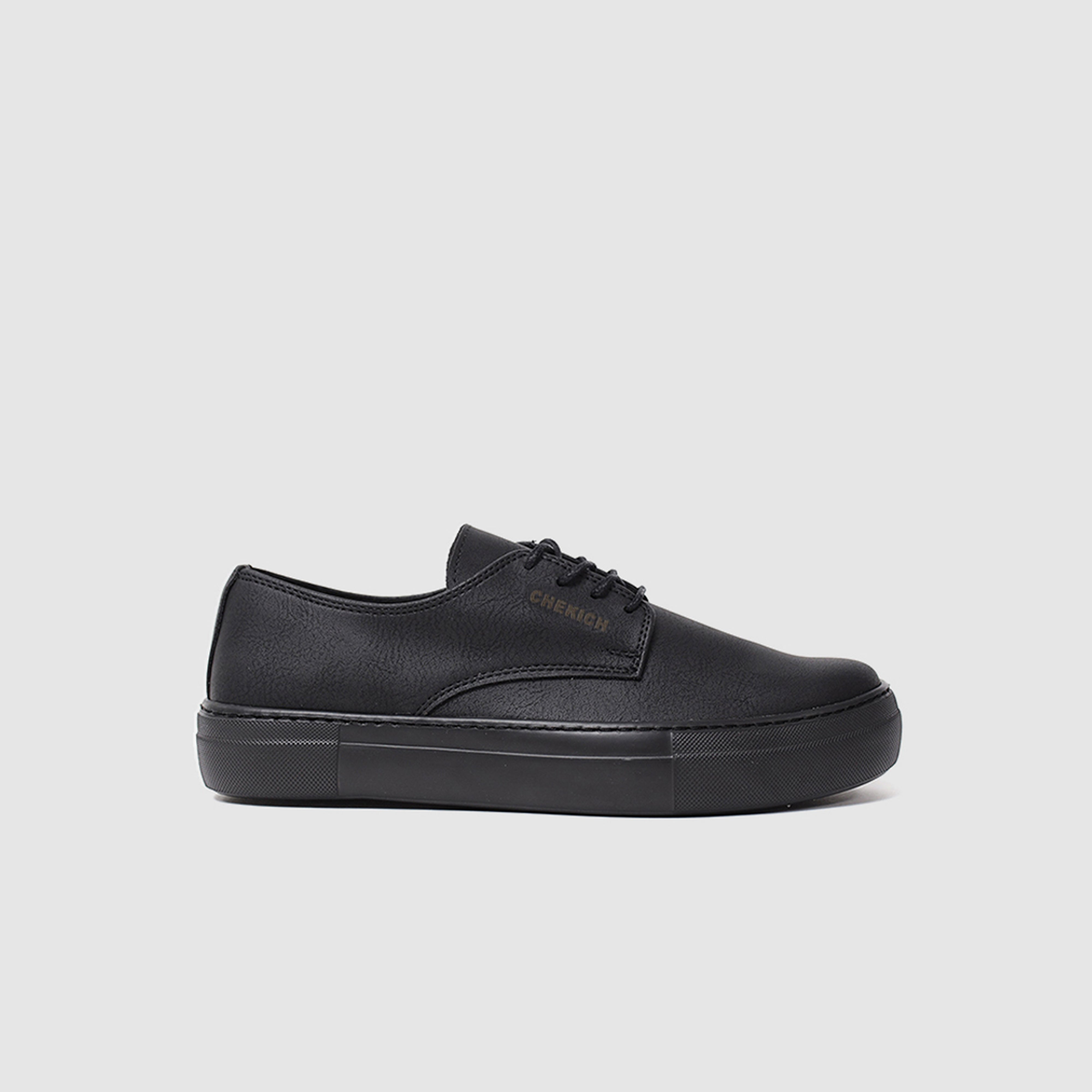 Black Pitti Sneakers by Shopify, stylish all-black athletic shoes with sleek design and comfortable fit.
