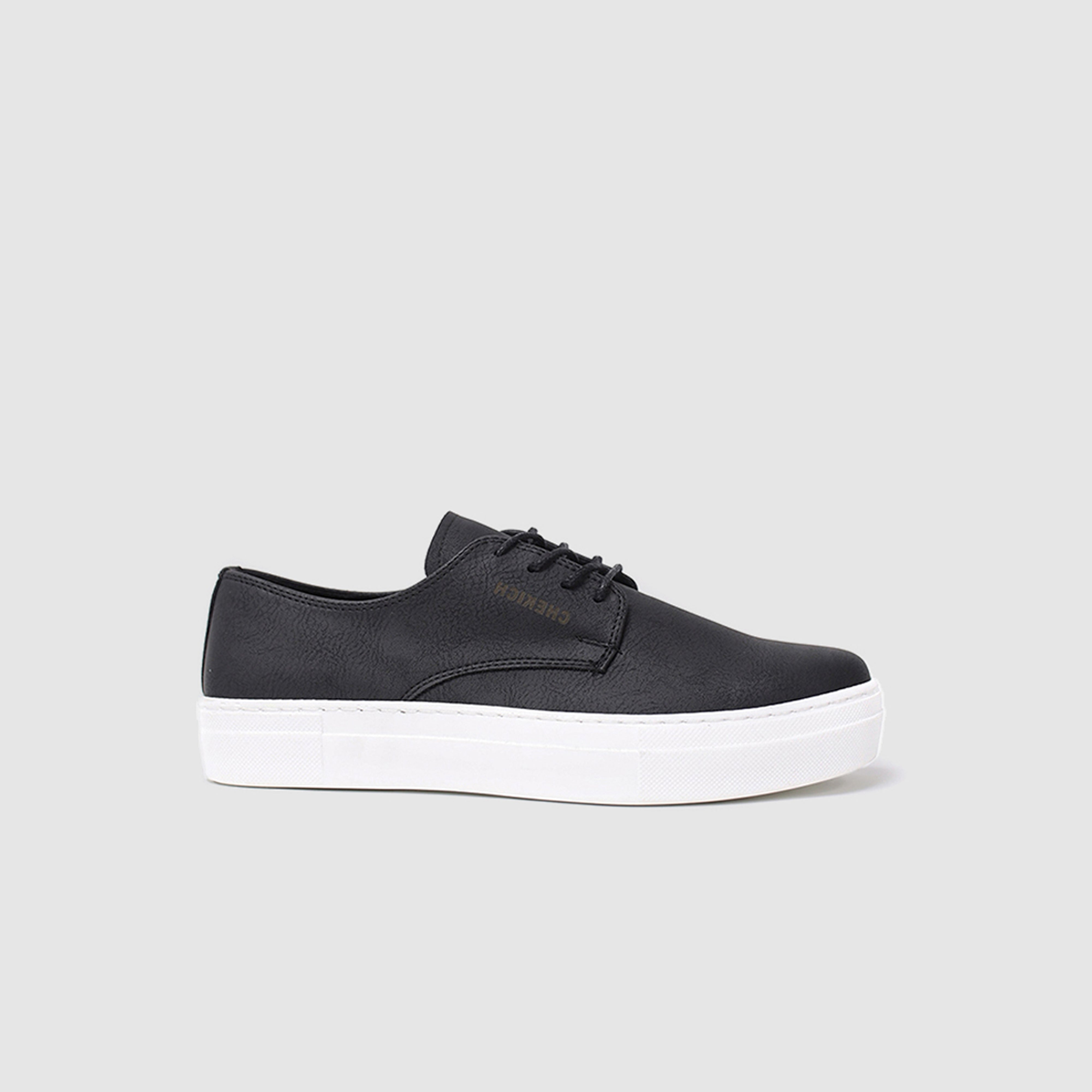 Black Pitti sneakers by Shopify with sleek design and white sole, featuring laced closure and modern athletic style.