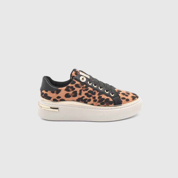 SOON Leo – Chekich vegan leather sneaker (1/2)