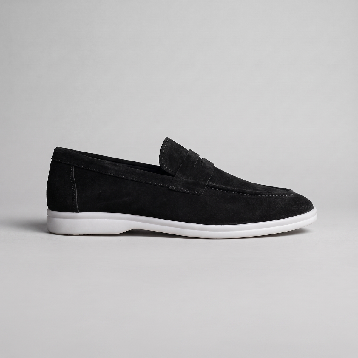 Chekich South Africa Clifton Black sneaker showing black fabric upper and white sole on a plain background.