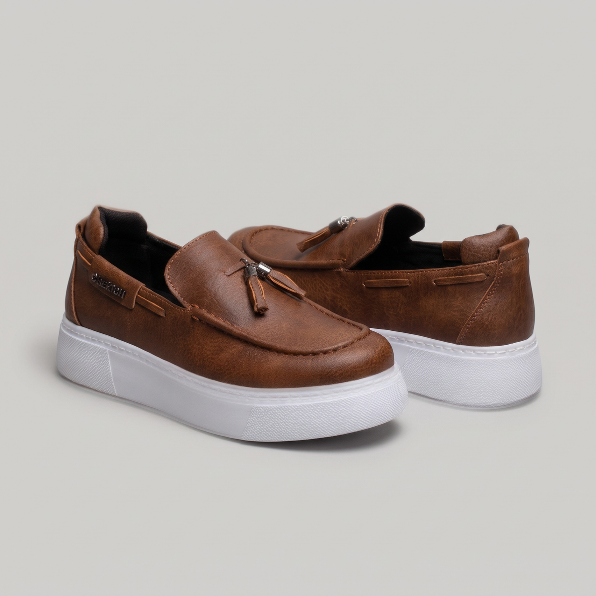 TASSELS V2 NG Brown White