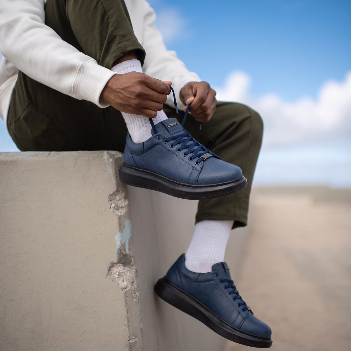 Chekich FANTASIA V2 SOLE Navy Black – vegan leather low-top platform sneaker (5/7)